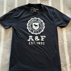 Abercrombie kids tshirt